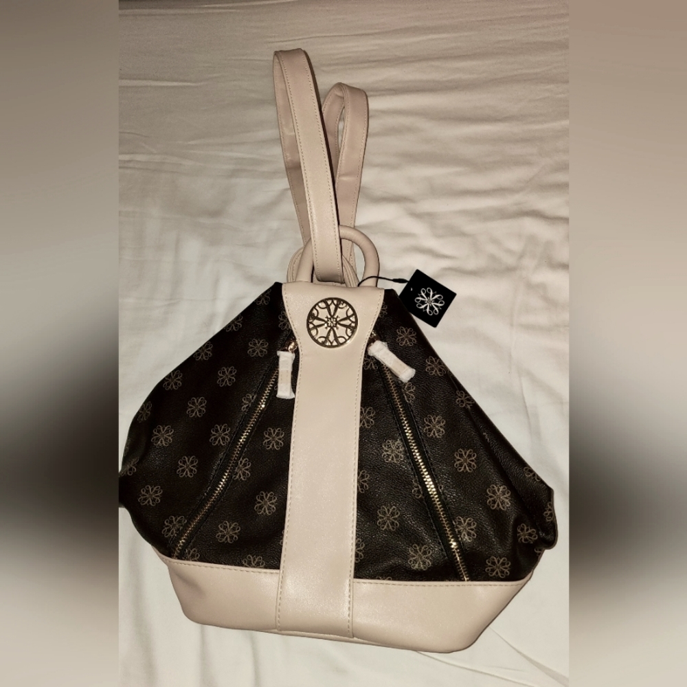 Avon Signature Collection Lg Bucket Bag